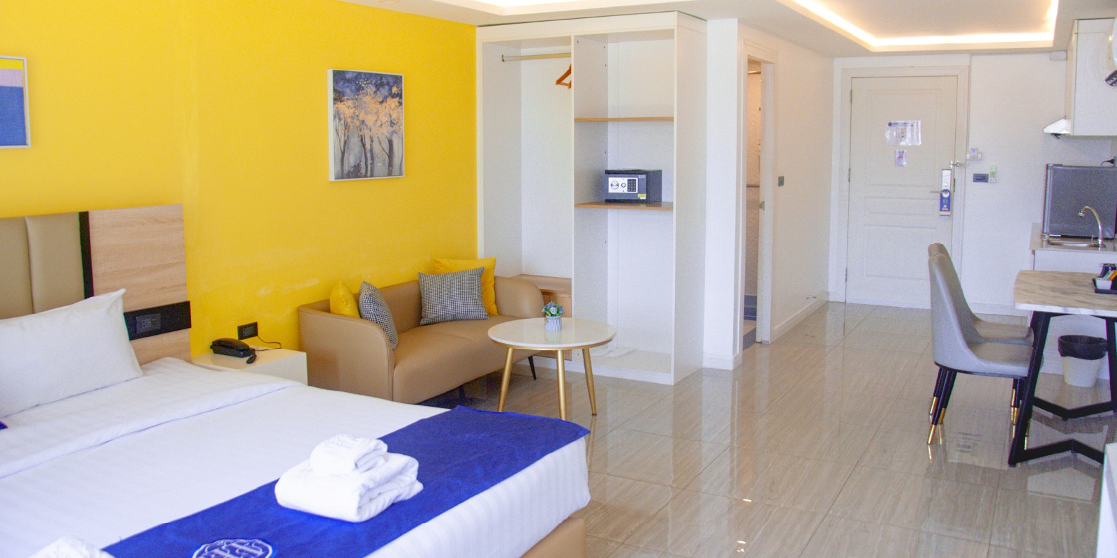 Deluxe Double/Twin Room