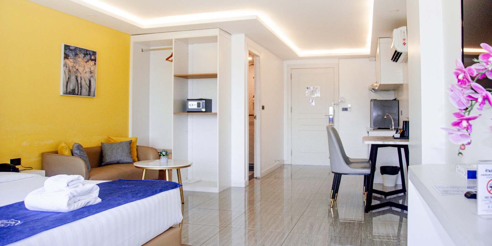 Deluxe Double/Twin Room