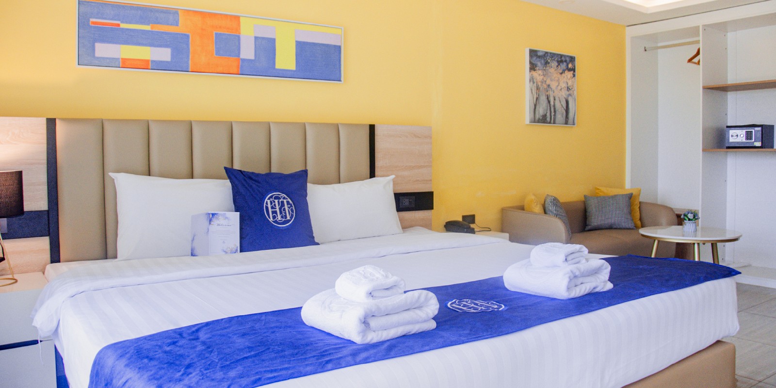Deluxe Double/Twin Room