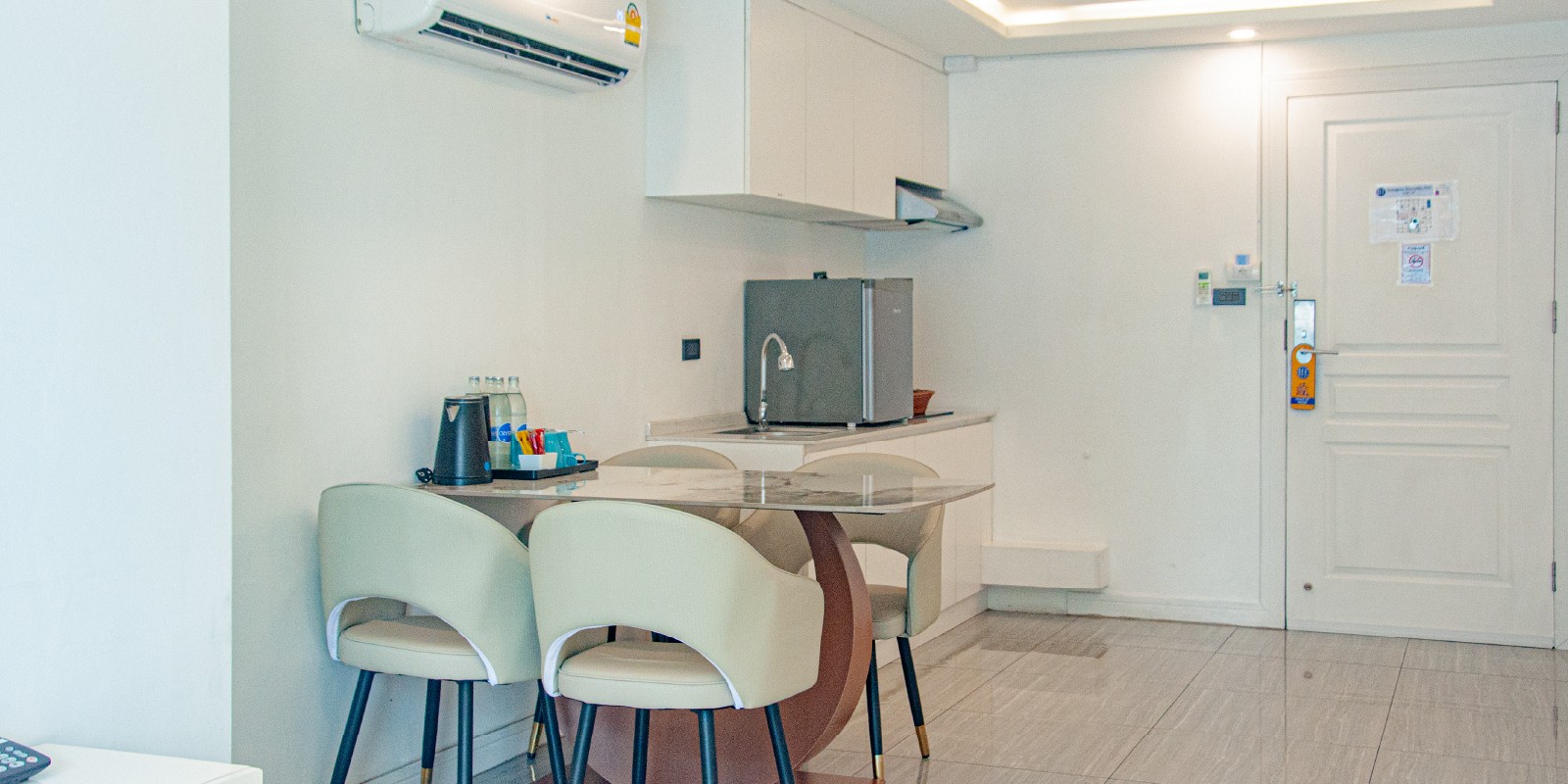 2 Bedroom Suite