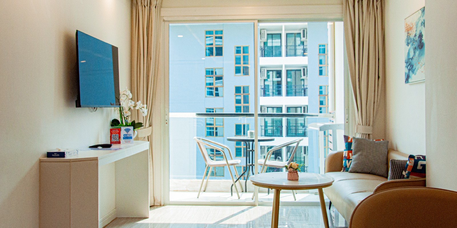 2 Bedroom Suite
