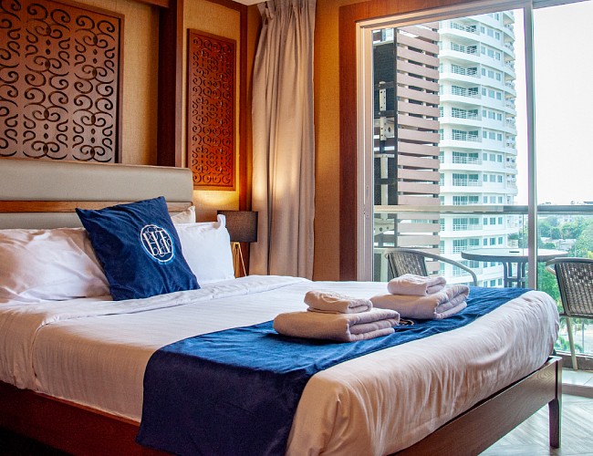 2 Bedroom Thai Heritage