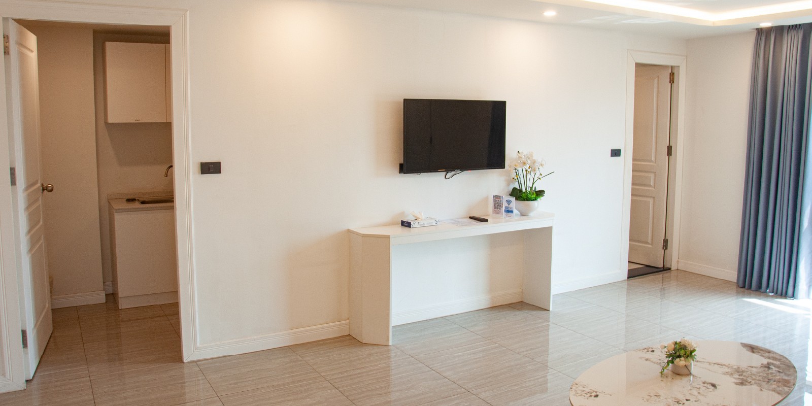 2 Bedroom Family Suite