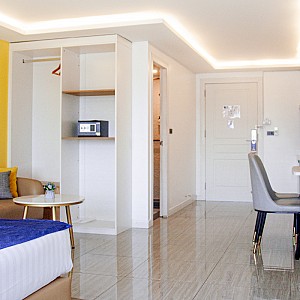 Deluxe Double/Twin Room