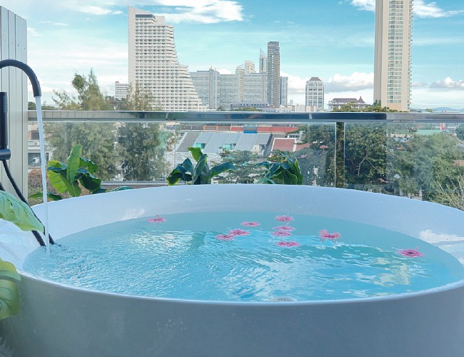 2 Bedroom Grand Tropical