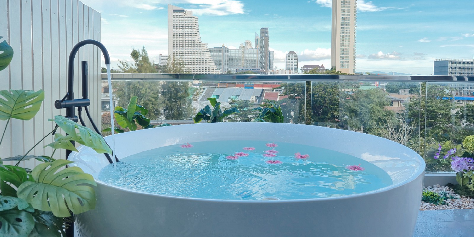 2 Bedroom Grand Tropical